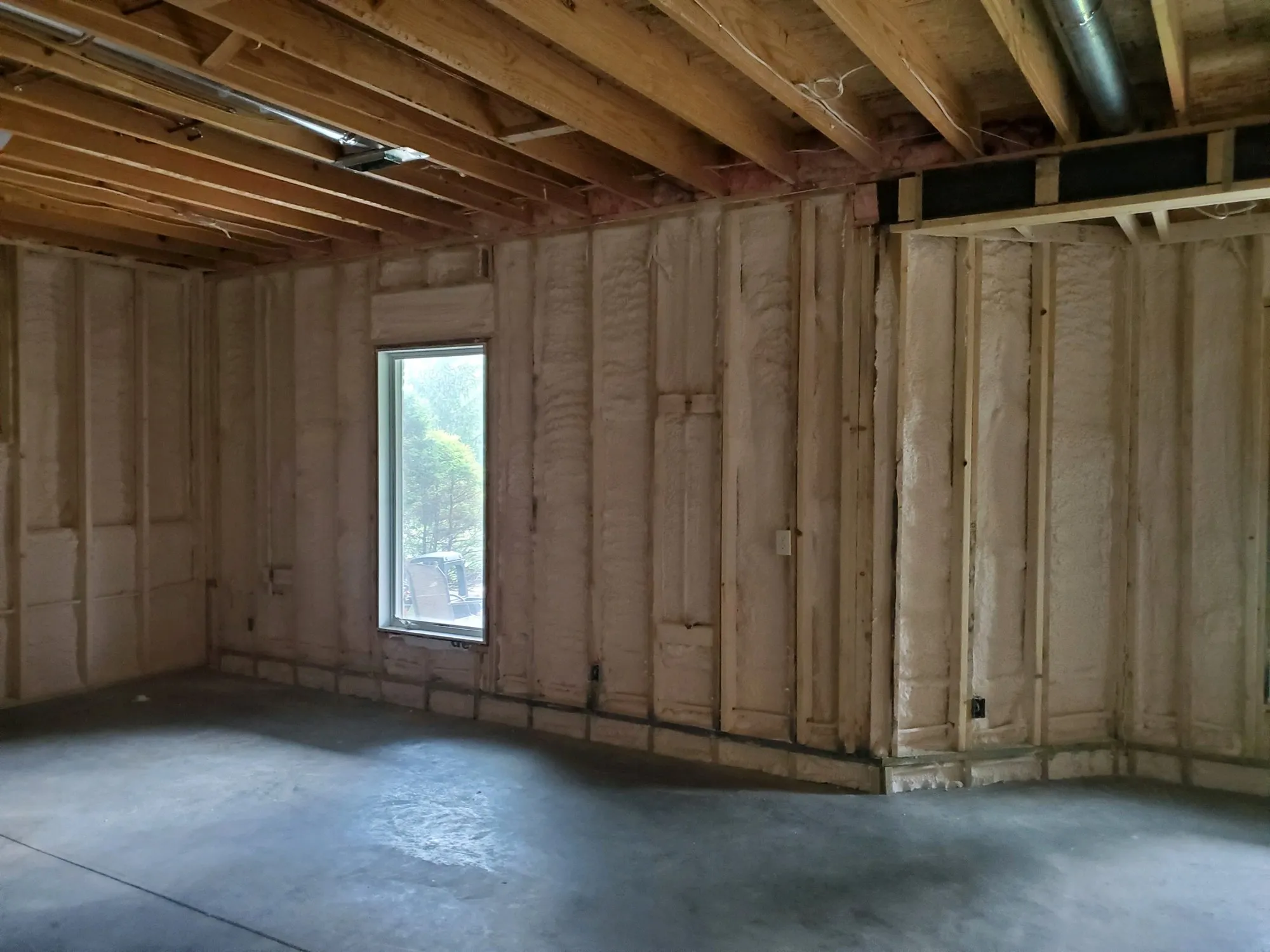 Large building interior ready for insulation planning